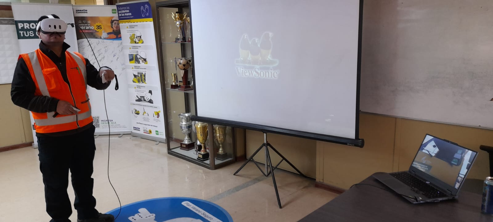 Cursos con realidad aumentada.